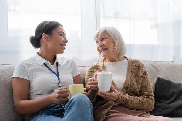 Memory Care vs Assisted Living: Which Does Your Parent Need?