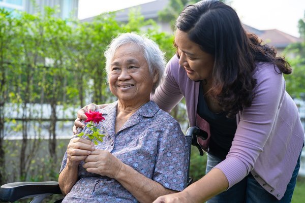 5 Signs Your Parent Needs Memory Care in Lancaster, CA