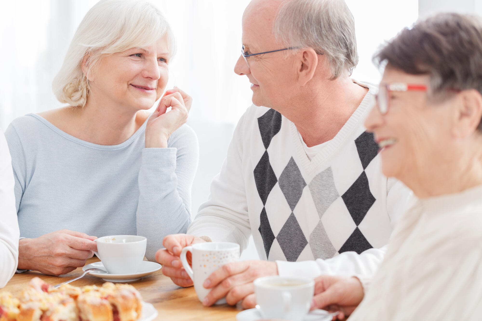 Senior Living in Lancaster, CA: Can You Stay Social Without Being Overwhelmed?